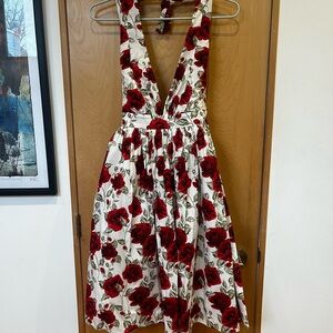 Elegant Backless Floral Dress
